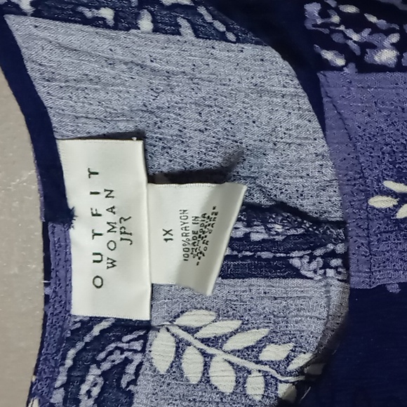 Outfit Woman JP Purple w Flower Patterns Maxi Dress 1X - Picture 5 of 5